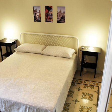 Casa Verdi, Confortevole Bilocale In Centro, 1° P Lejlighed Bagheria Eksteriør billede