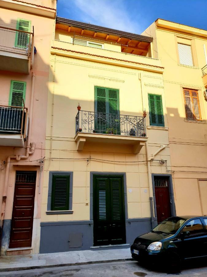 Casa Verdi, Confortevole Bilocale In Centro, 1° P Lejlighed Bagheria Eksteriør billede